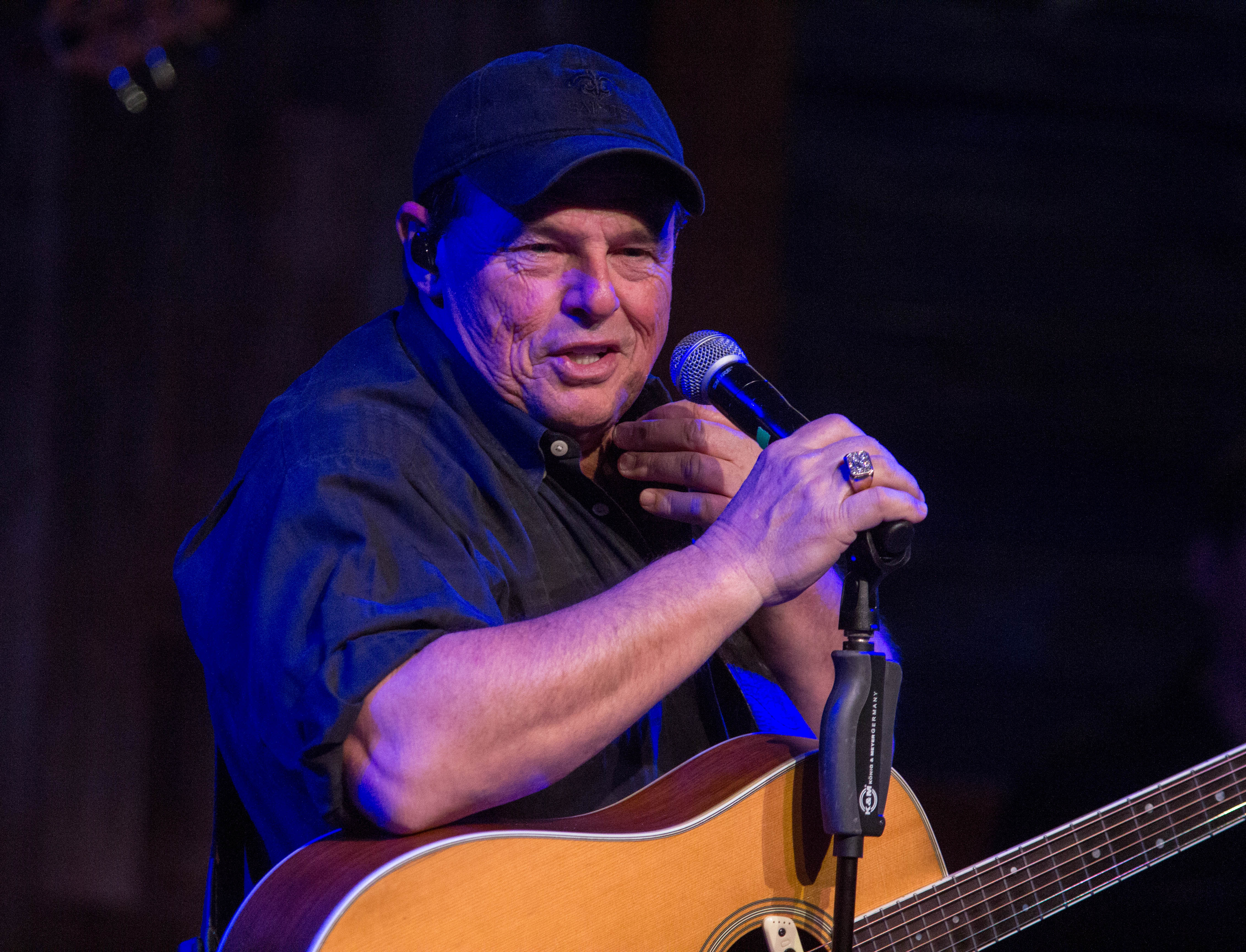 Sammy Kershaw live performance