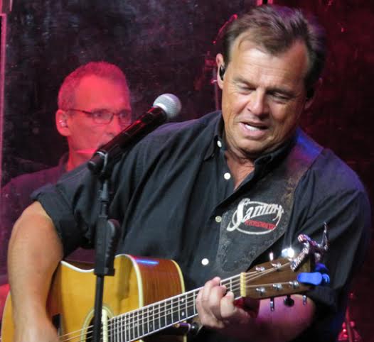 Sammy Kershaw performing on tour
